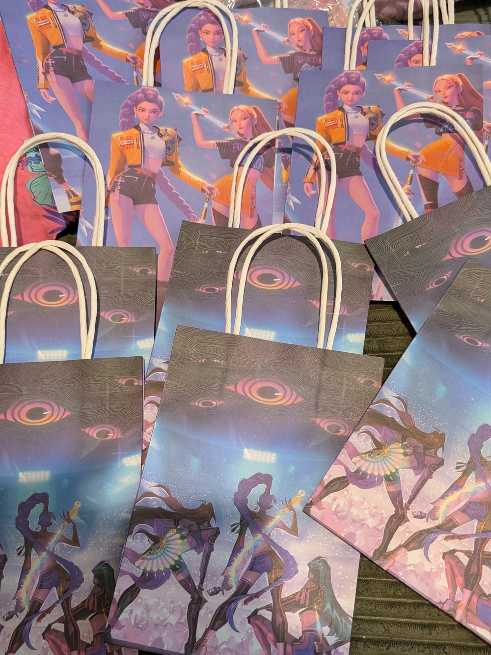 12 K-pop Demon Hunters Party Bags